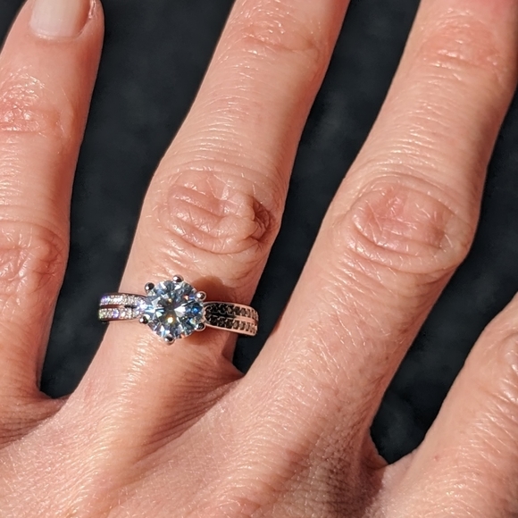 1CT Genuine Moissanite Ring, 18k Gold Plated 925 Sterling Silver -Size 5 - Picture 6 of 10